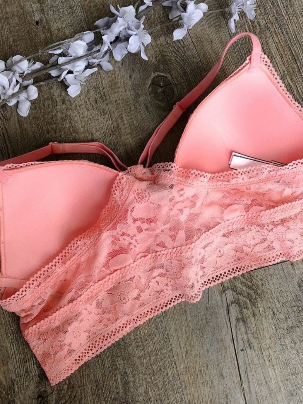 VS Padded Lace Wireless Bra NWOT - Picture 4 of 4